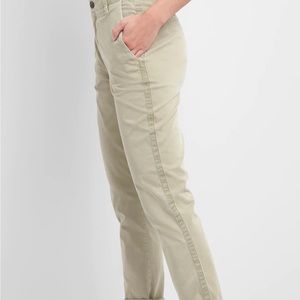 Brand new girlfriend chinos from Gap